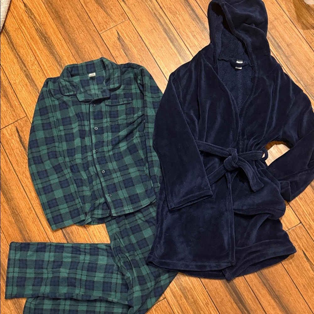 GAP Sz 14 Cozy Kids Pajama Set - Green Plaid and Navy